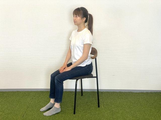 猫背矯正に効果的な姿勢の習慣